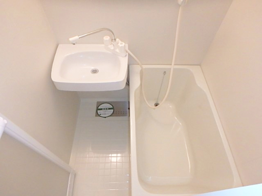 バス・シャワールーム　浴室