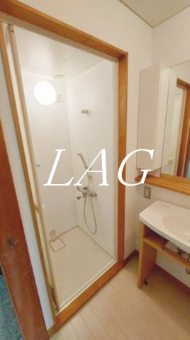 バス・シャワールーム　シャワールームです。