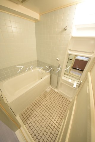 バス・シャワールーム　日々の疲れを癒すお風呂付です