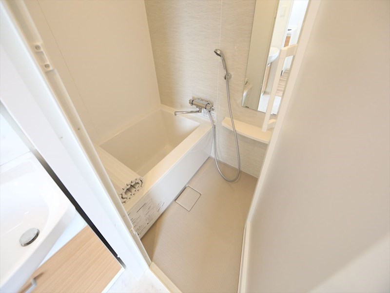 バス・シャワールーム　バスルーム　浴室暖房乾燥機付き