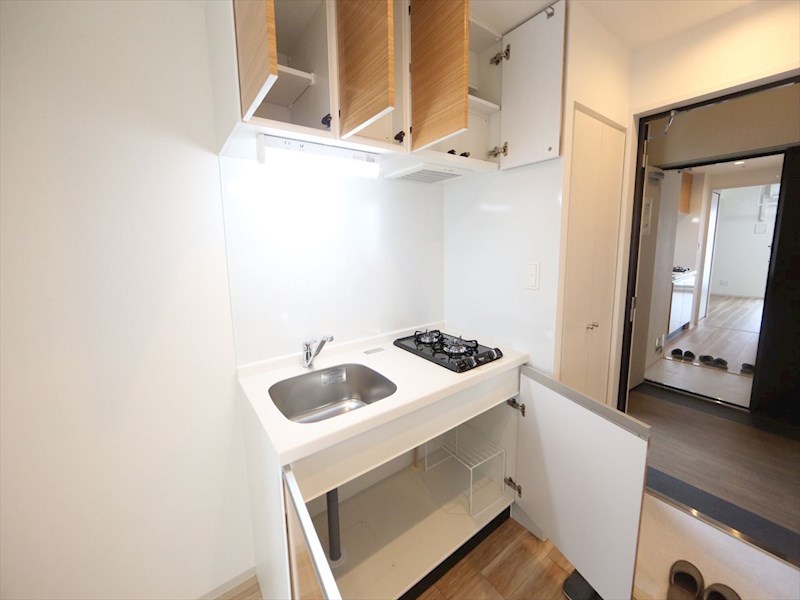 キッチン　システムキッチン（ガス2口コンロ付）