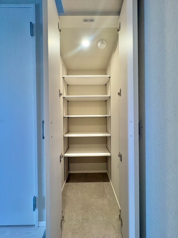 その他設備　シューズクローゼット