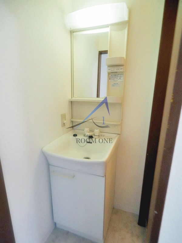 洗面設備　洗面台です。