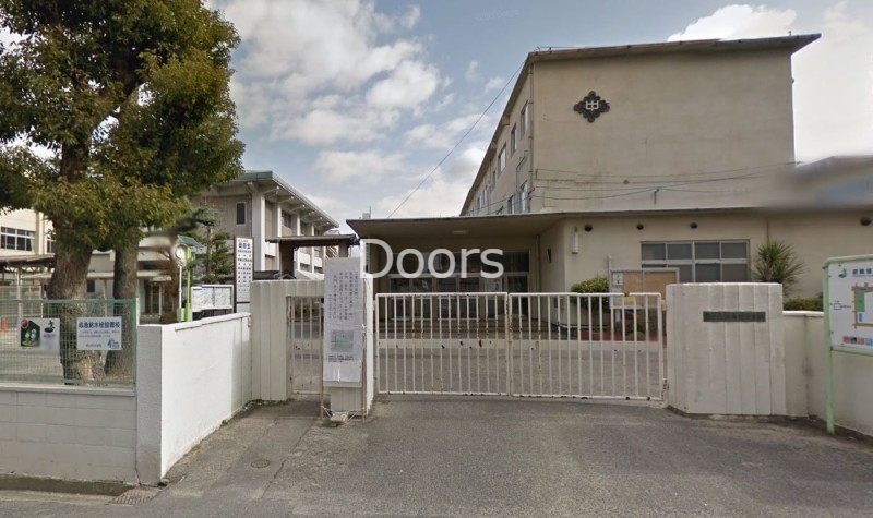 中学校　岡山市立桑田中学校（中学校）まで1814m