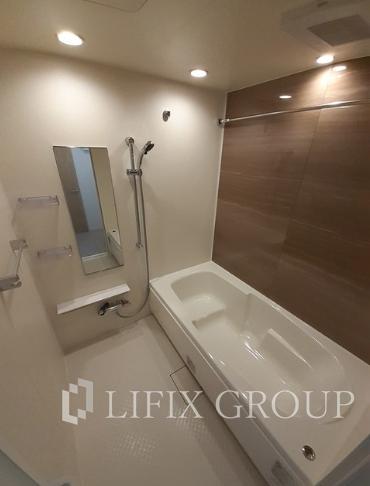 バス・シャワールーム　風呂