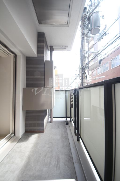 バルコニー　室内写真は別タイプのものです