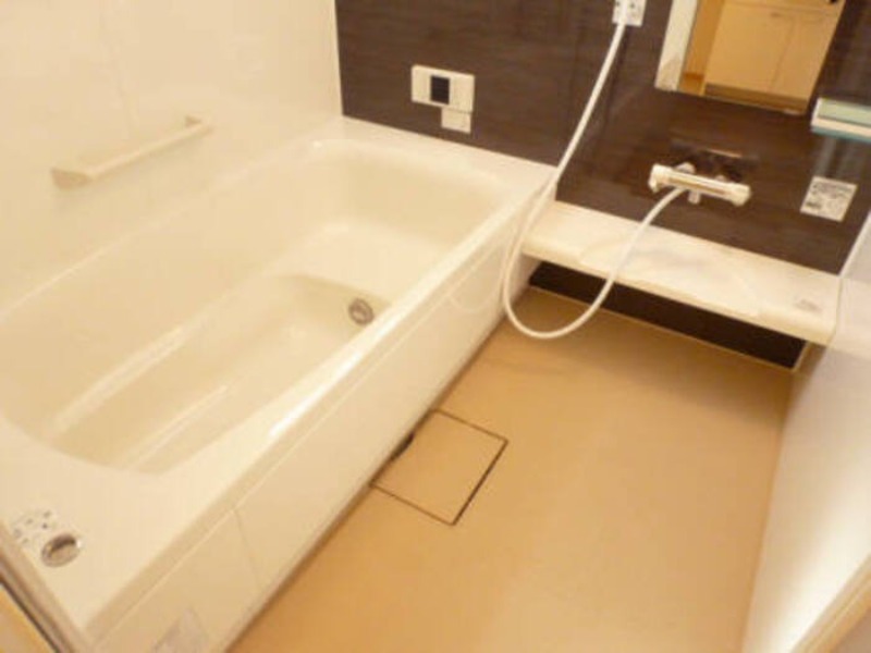 バス・シャワールーム　図面と現状に相違がある場合には現状を優先