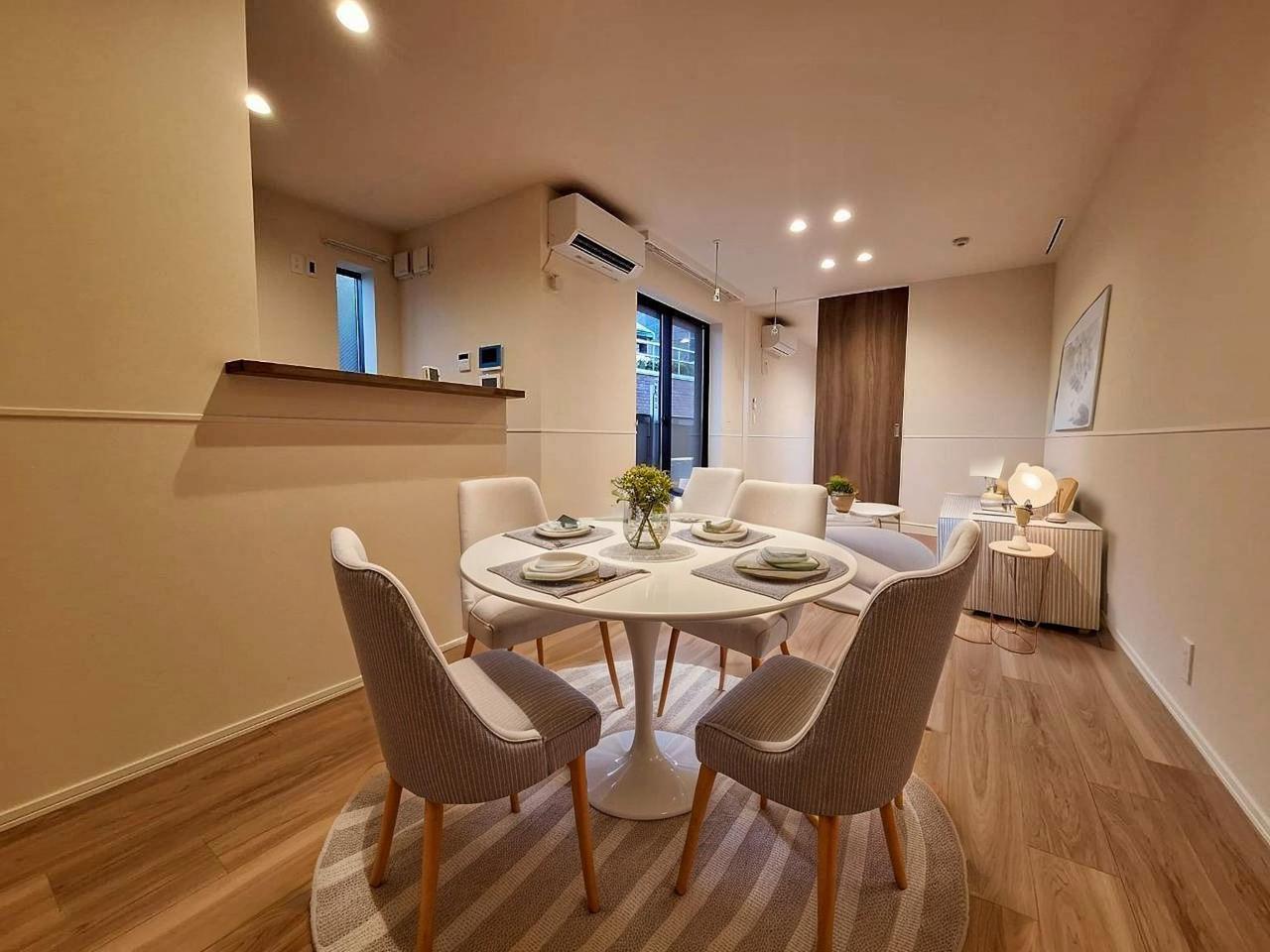 居室・リビング　※家具付きのイメージ写真になります。（CG家具のため、実際に