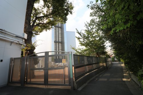 幼稚園・保育園　聖園幼稚園（幼稚園・保育園）まで698m