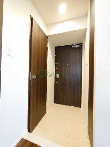 玄関　リビオメゾン入谷