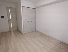 居室・リビング　こちらの居間で趣味の時間をお楽しみください