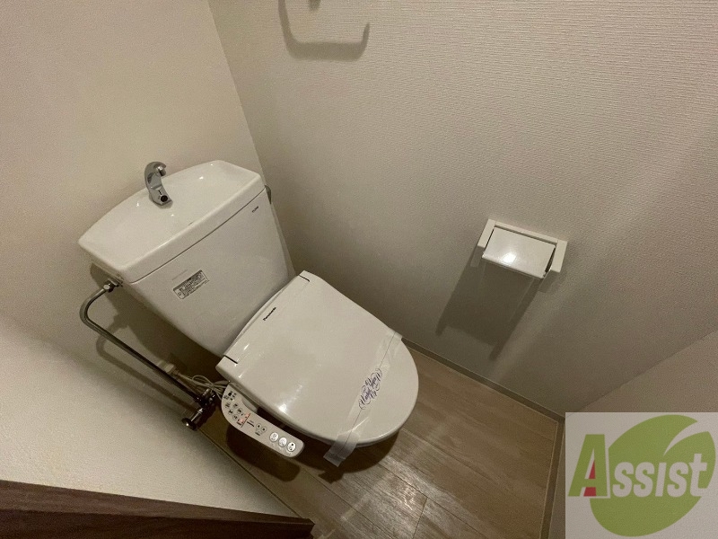 トイレ　トイレです。ウォシュレット付を探している方、おすすめです！