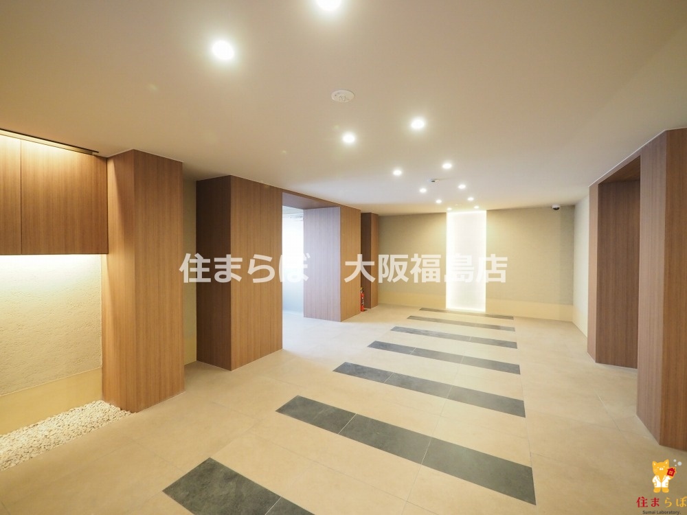 エントランス　共用部の印象も大切に