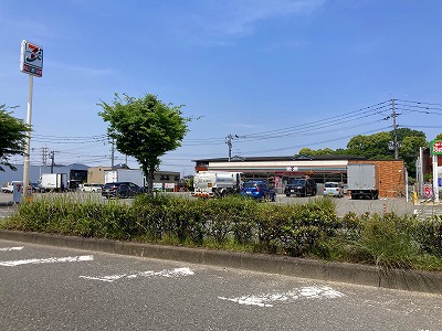 コンビニ　セブン－イレブン大野城若草１丁目店（コンビニ）まで815m
