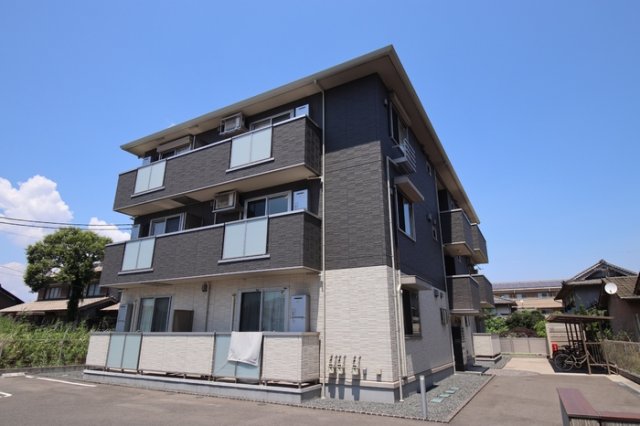 建物外観　建物外観を気になさる方へ、見た目の良い物件です