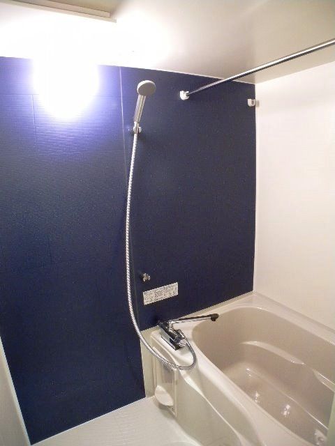 バス・シャワールーム　※代表タイプの写真のため実際と異なる場合がございます