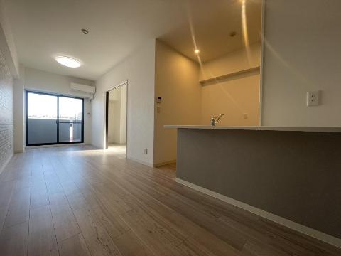 居室・リビング　リビング