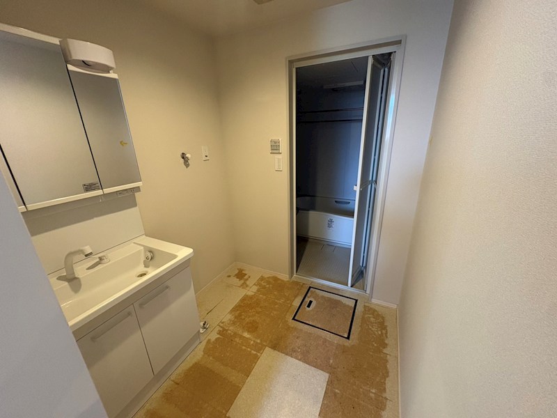 洗面設備　※同間取り別部屋参照※