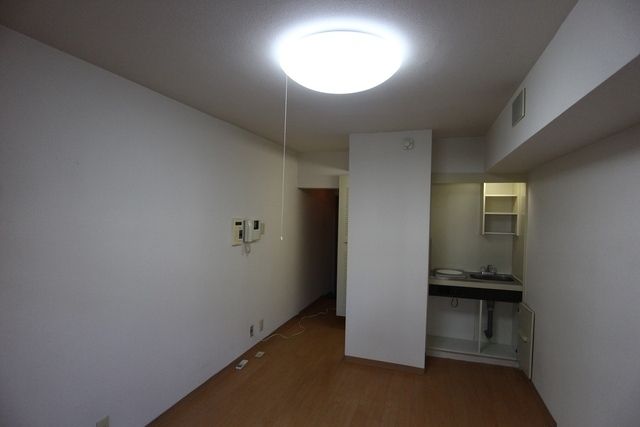 居室・リビング　※別号室の参考写真です※