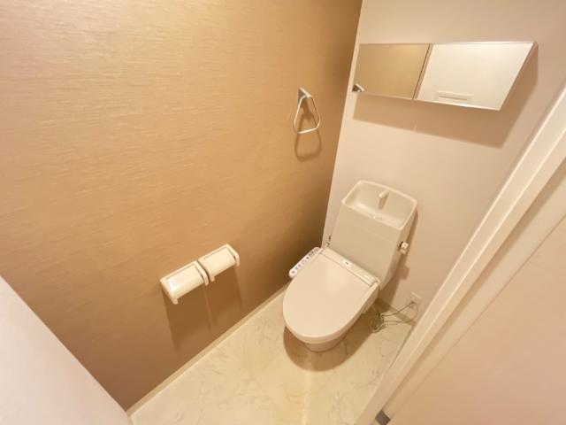 トイレ　シャワー付トイレ
