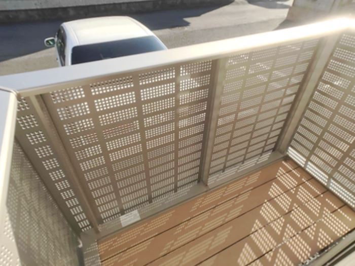 バルコニー　バルコニー