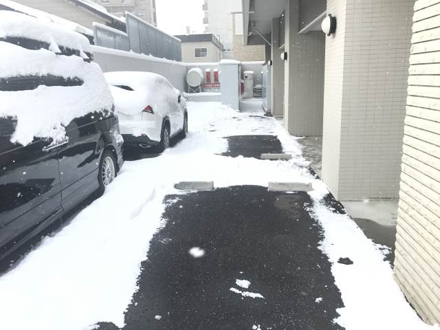 駐車場　駐車場スペース