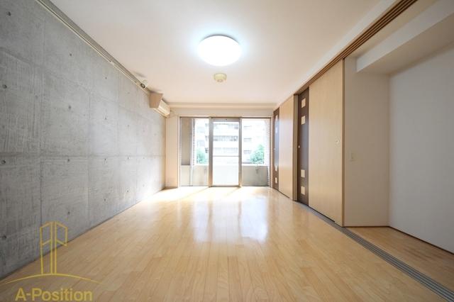 居室・リビング　フォレステージュ靭公園