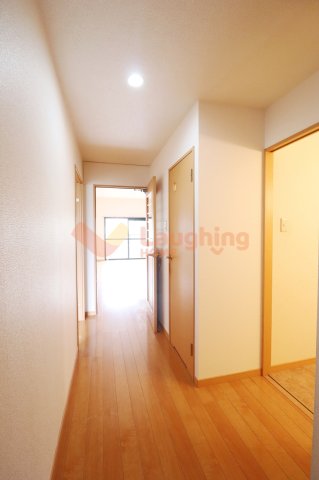 その他　玄関です※別号室のお写真になります。