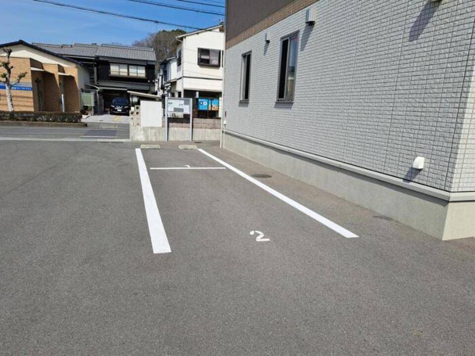 駐車場　駐車場