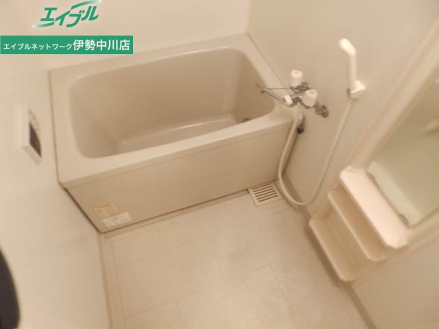 バス・シャワールーム　追い炊き給湯・浴室換気乾燥機