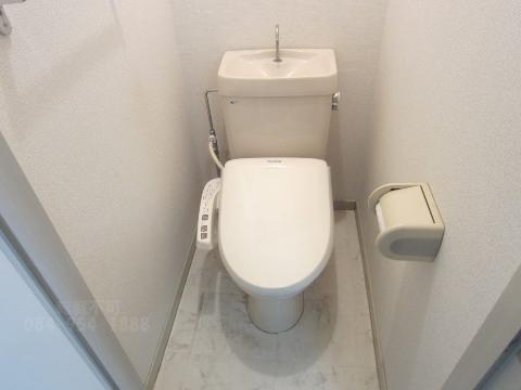 トイレ　トイレ（イメージ）