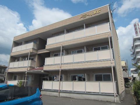 建物外観　外観写真（昼）