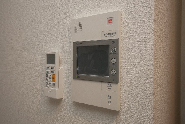 セキュリティ　モニター付きインターホンです