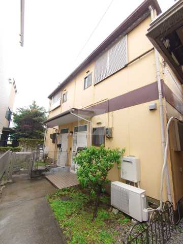建物外観　梅ヶ丘テラスハウス