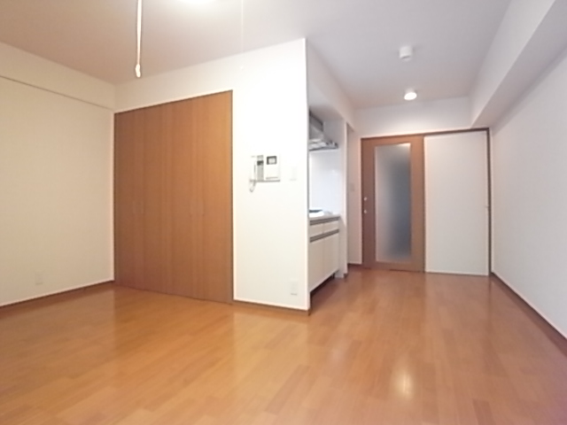 居室・リビング　※別部屋参考写真