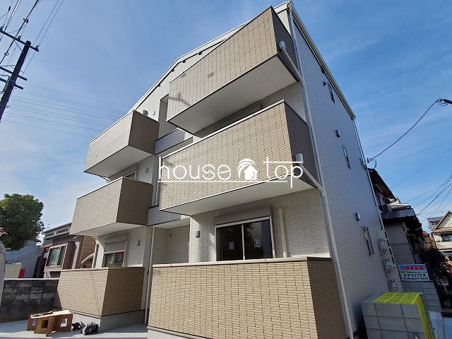 建物外観　2021年3月完成！オートロック完備