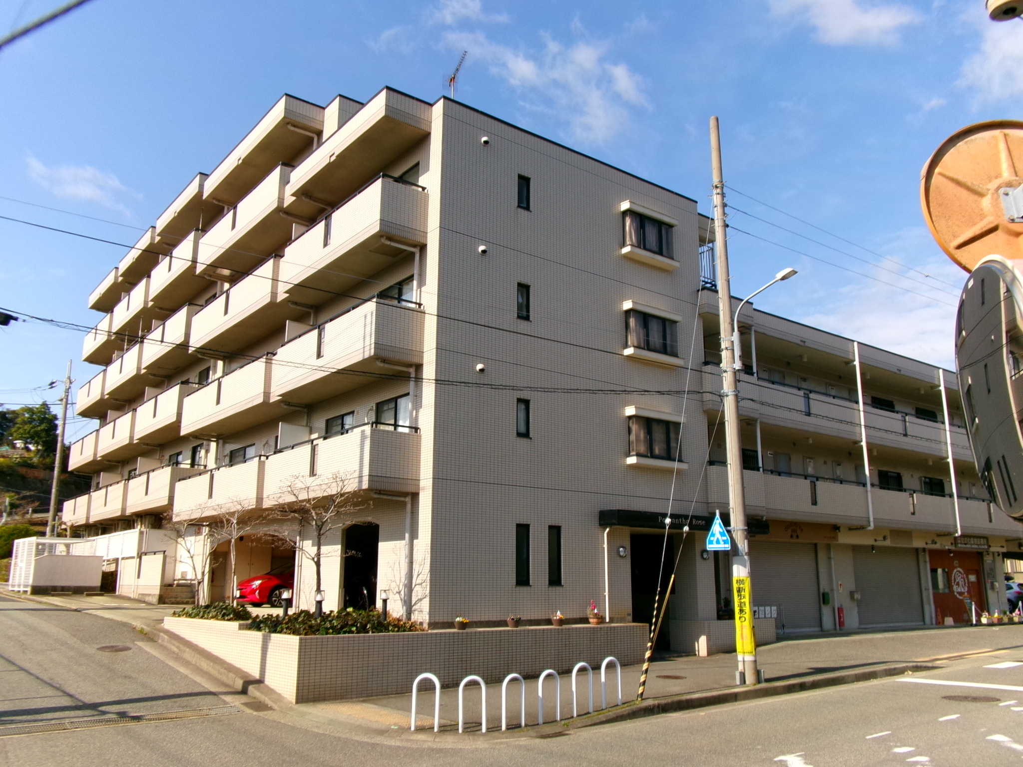 建物外観　外観写真