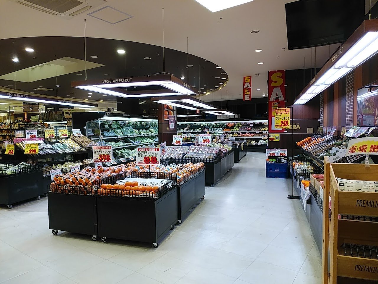 スーパー　食品館あおば 自由が丘店（スーパー）まで100m