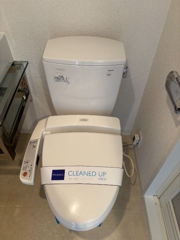 トイレ　別号室参考写真