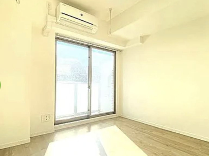居室・リビング　日差しが差し込んで気持ちよい