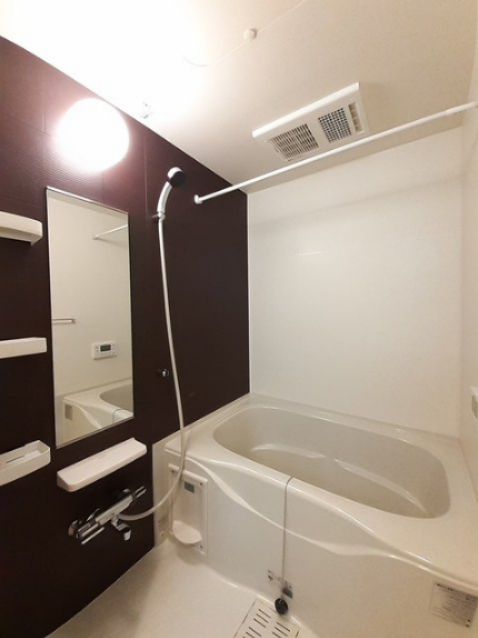 バス・シャワールーム　清潔な浴室！