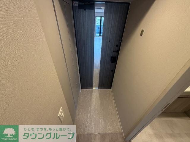 玄関　バルコニー