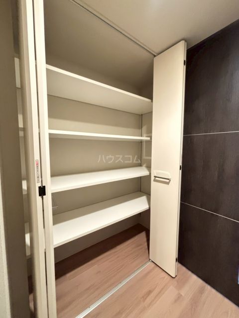 収納