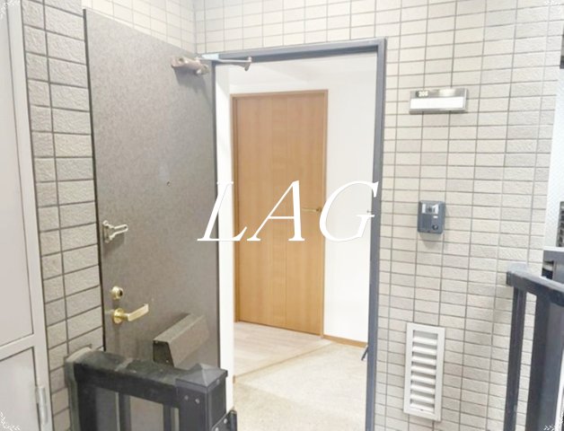玄関　玄関です。