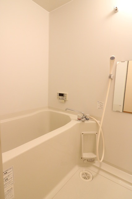 バス・シャワールーム　※写真は同タイプ部屋