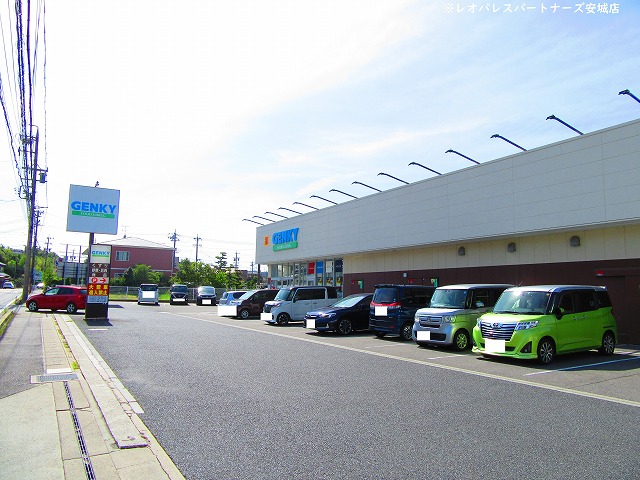 ドラックストア　ゲンキー石浜店（ドラッグストア）まで882m
