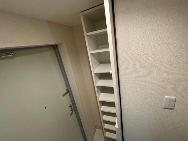 玄関　シューズボックス