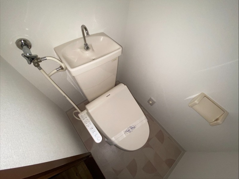 トイレ　トイレです。ウォシュレット付を探している方、おすすめです！