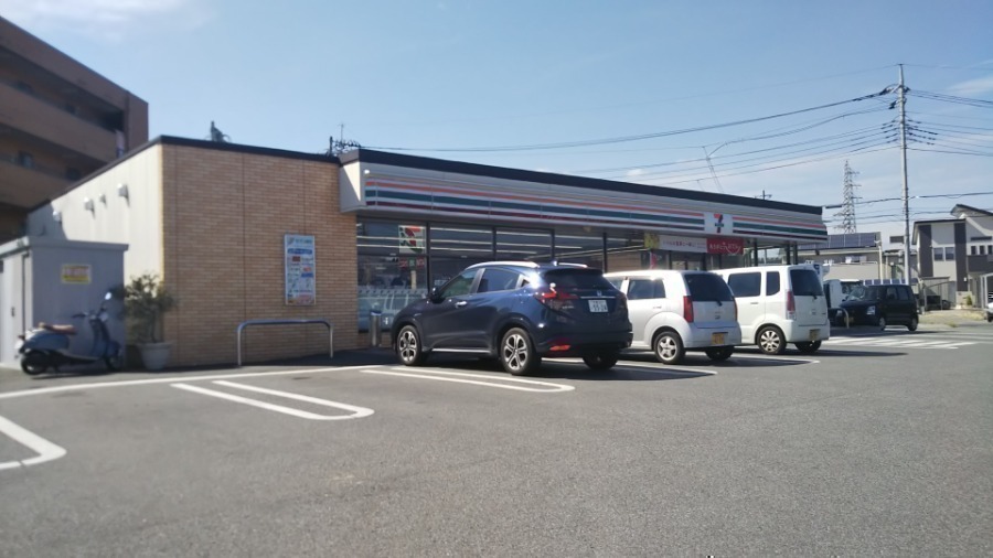 コンビニ　セブンイレブン甲府国母工業団地店（コンビニ）まで442m