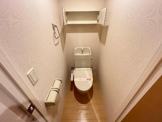 トイレ　シャワー付トイレ